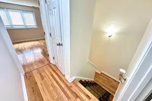 20 Oak Ridge Dr, Windsor Locks, CT 06096 - Photo 7