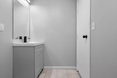 140 Grand Street #2B, Waterbury, CT 06702 - Photo 5