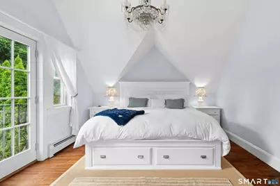 36 Mortimer Street, New Canaan, CT 06840 - Photo 17