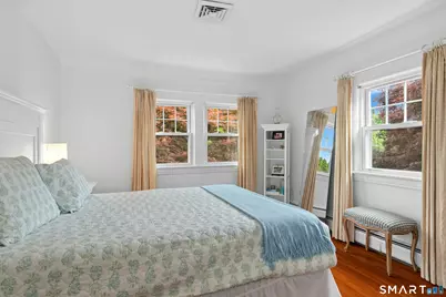 36 Mortimer Street, New Canaan, CT 06840 - Photo 21