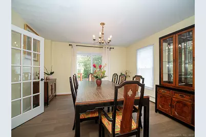 1681 Litchfield Turnpike, Woodbridge, CT 06525 - Photo 7