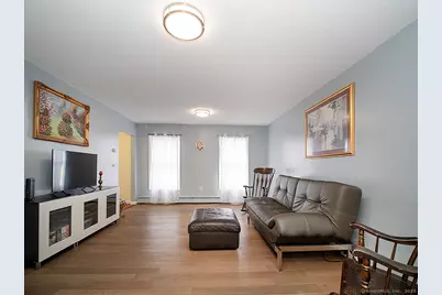 1681 Litchfield Turnpike, Woodbridge, CT 06525 - Photo 9
