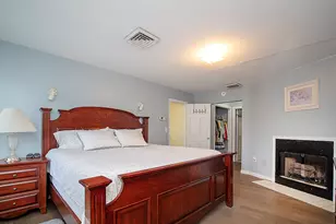 1681 Litchfield Turnpike, Woodbridge, CT 06525 - Photo 19