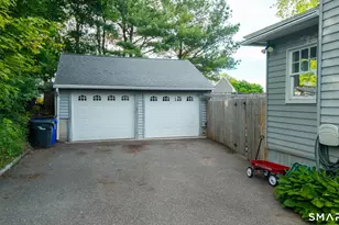 72 Prospect St, Watertown, CT 06795 - Photo 3