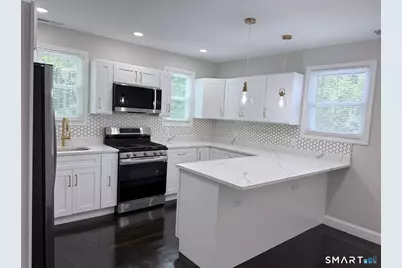 31 Atwater Avenue #E, Derby, CT 06418 - Photo 3