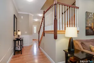 72 Bridlewood Ln, Vernon, CT 06066 - Photo 3