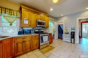 183 Nichols Ave, Stratford, CT 06615 - Photo 3