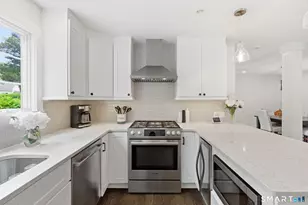 14 Neil Ln, Greenwich, CT 06878 - Photo 7
