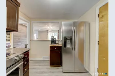 839 Center Street, Manchester, CT 06040 - Photo 21