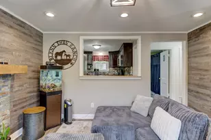 839 Center St, Manchester, CT 06040 - Photo 11