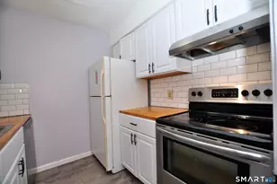 12 Deerwood Ln, Waterbury, CT 06704 - Photo 15
