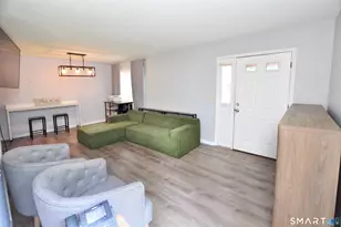 12 Deerwood Ln, Waterbury, CT 06704 - Photo 5