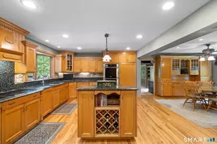 7 Hannah Ln, Monroe, CT 06468 - Photo 7
