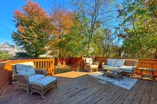84 Sunnyridge Ave, Fairfield, CT 06824 - Photo 13
