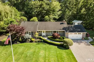 180 Tom Swamp Rd, Hamden, CT 06518 - Photo 33