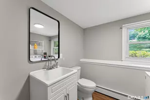14 Deerfield Dr, Newtown, CT 06482 - Photo 29