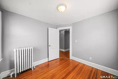 34 Selldan Street, West Hartford, CT 06110 - Photo 15