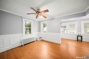 34 Selldan St, West Hartford, CT 06110 - Photo 9
