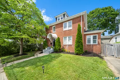 34 Selldan Street, West Hartford, CT 06110 - Photo 3