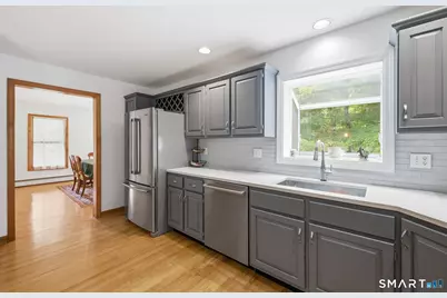 131 Hanover Road, Newtown, CT 06470 - Photo 11