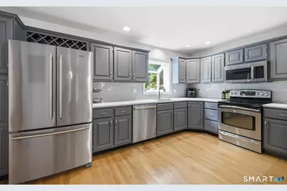 131 Hanover Road, Newtown, CT 06470 - Photo 7