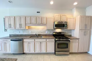 343 Beach St, West Haven, CT 06516 - Photo 11