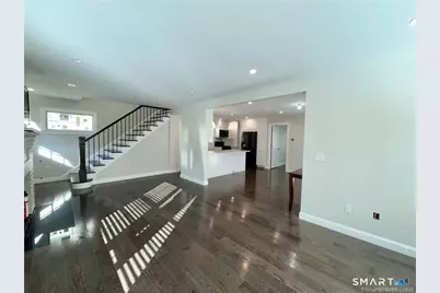 49 Midland Avenue, Stamford, CT 06906 - Photo 7