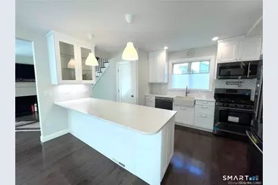 49 Midland Avenue, Stamford, CT 06906 - Photo 5