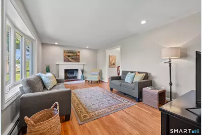 970 Cloverdale Circle, Wethersfield, CT 06109 - Photo 13