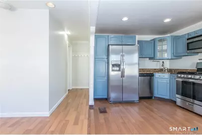 18 Lawrence Street, Norwalk, CT 06854 - Photo 17