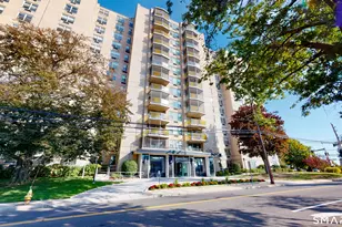 1 Strawberry Hill Ct, Stamford, CT 06902 - Photo 33