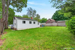 449 Atwood Ave, Waterbury, CT 06705 - Photo 5