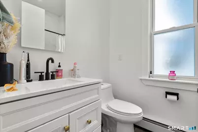 682 Whitney Avenue, New Haven, CT 06511 - Photo 15