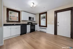 48 Twining St, Bristol, CT 06010 - Photo 5