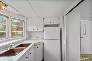 15 Broadway N, Westbrook, CT 06498 - Photo 5