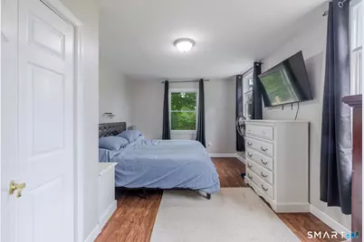 19 Calverton Drive, New Fairfield, CT 06812 - Photo 15
