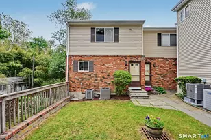 83 Columbus Pl, Stamford, CT 06907 - Photo 31