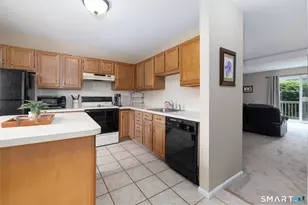 489 Wolcott St, Bristol, CT 06010 - Photo 11