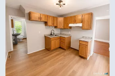 17 City Mills Lane, Waterbury, CT 06704 - Photo 3