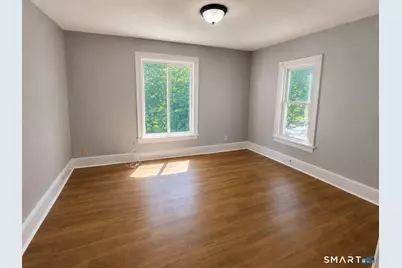 17 City Mills Lane, Waterbury, CT 06704 - Photo 9