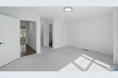 301 Harbour Close #102, New Haven, CT 06519 - Photo 17