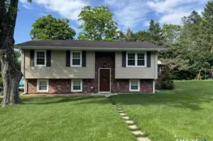 7 Cherry Ln, Bozrah, CT 06334 - Photo 3