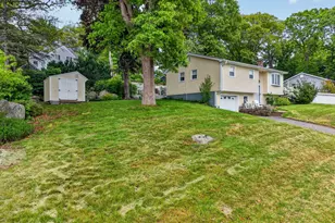73 Warren Ave, Groton, CT 06355 - Photo 3