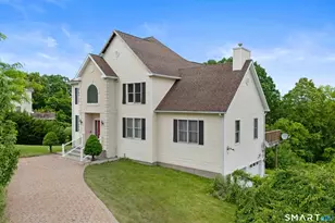 77 Graham Ridge Rd, Naugatuck, CT 06770 - Photo 3