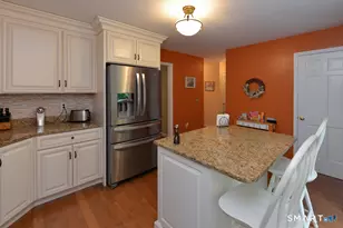 17 Woodbury Hl, Woodbury, CT 06798 - Photo 9