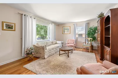9 Stanton Road, North Haven, CT 06473 - Photo 5