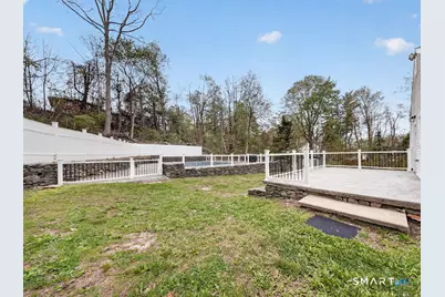 20 Oakridge Road, Trumbull, CT 06611 - Photo 27