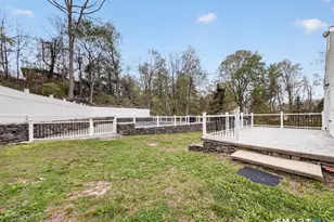 20 Oakridge Rd, Trumbull, CT 06611 - Photo 27