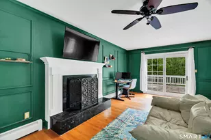 37 Woodside Dr, Branford, CT 06405 - Photo 15