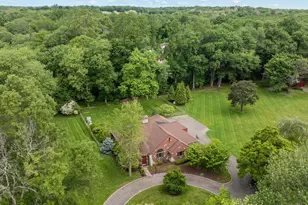 1180 Merwins Ln, Fairfield, CT 06824 - Photo 5